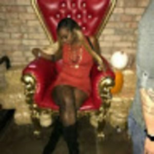 Meet your Posher, Davena